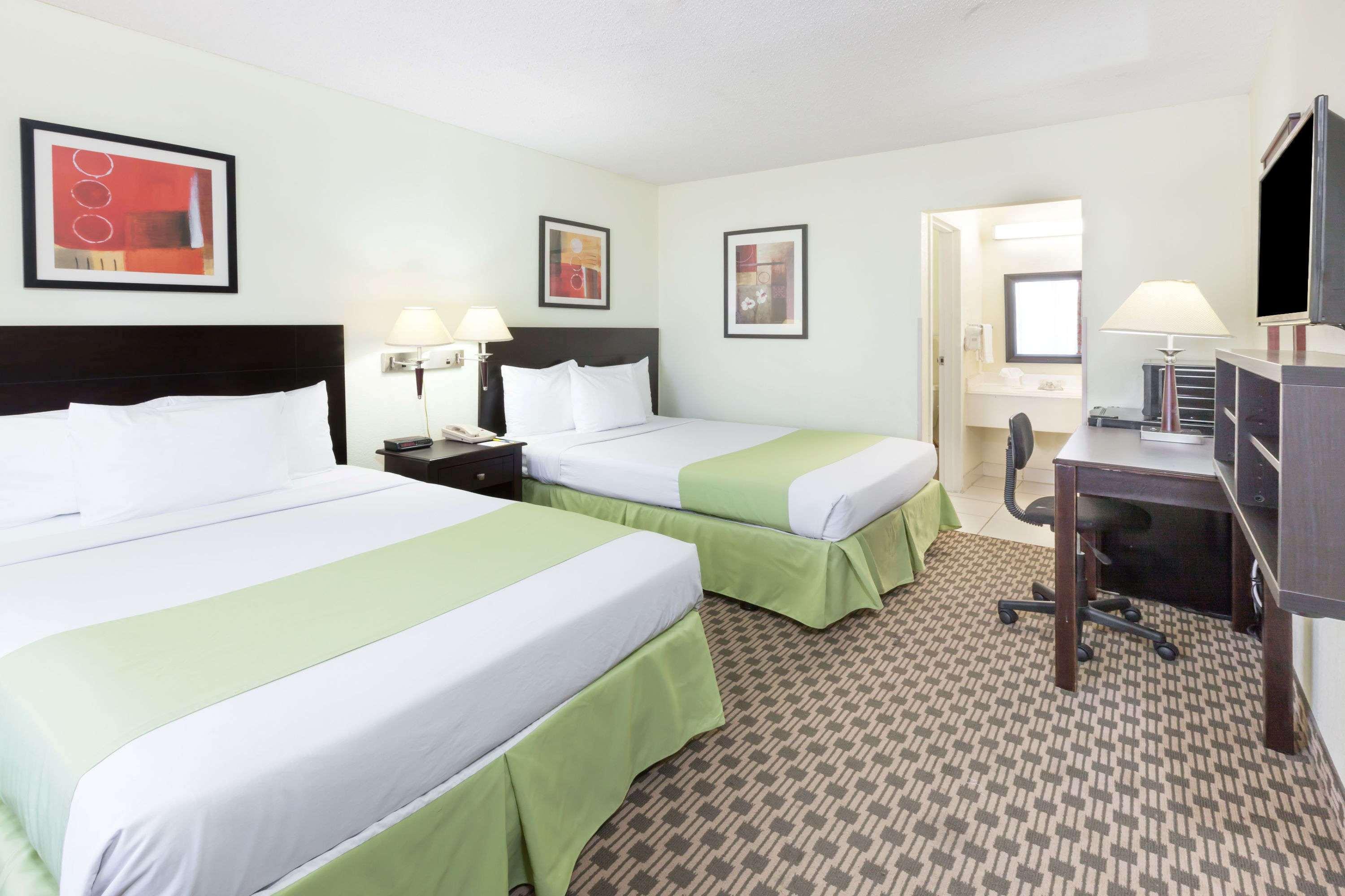 Days Inn By Wyndham Irving Grapevine Dfw Airport North Exterior photo