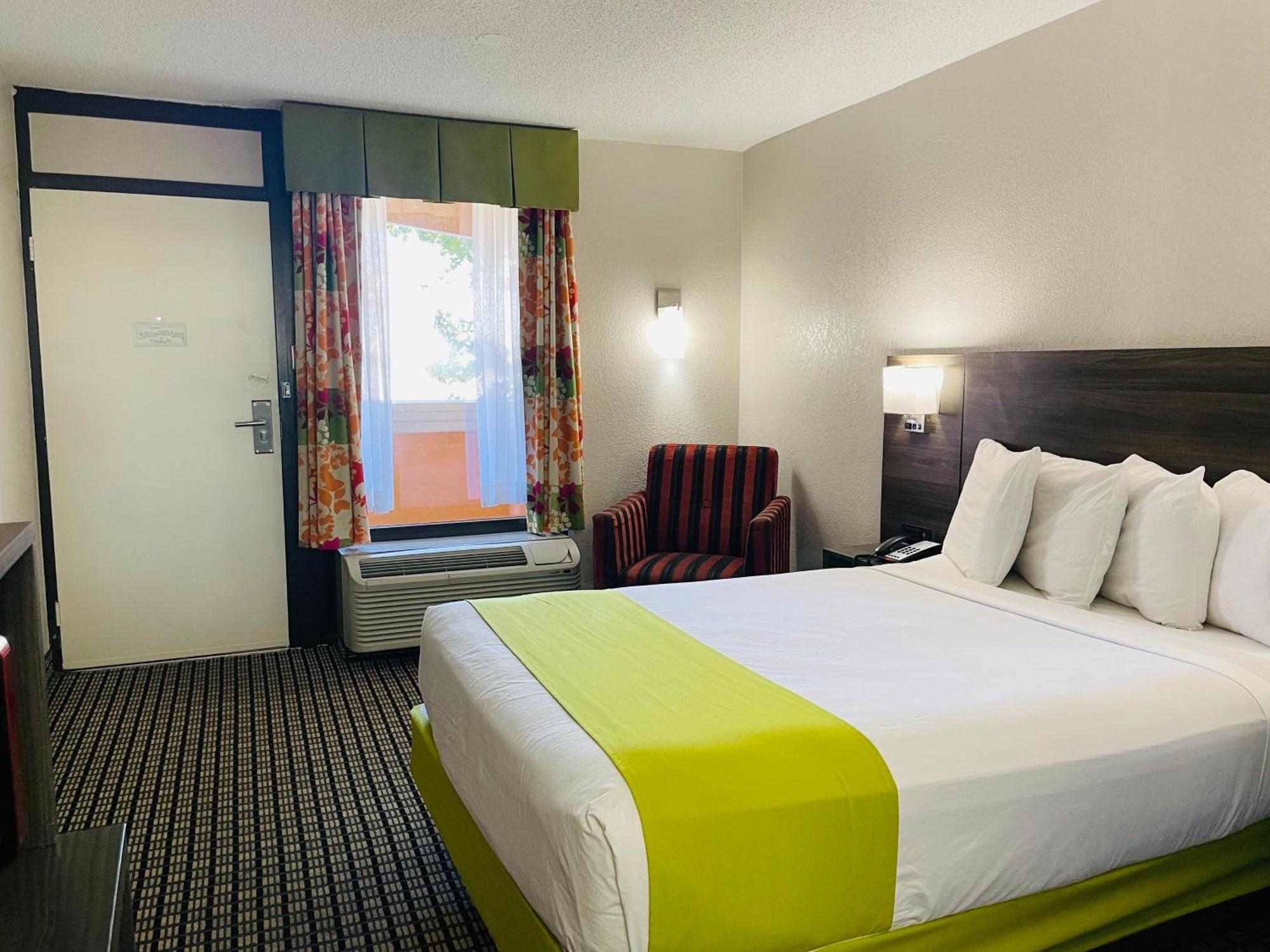 Days Inn By Wyndham Irving Grapevine Dfw Airport North Exterior photo