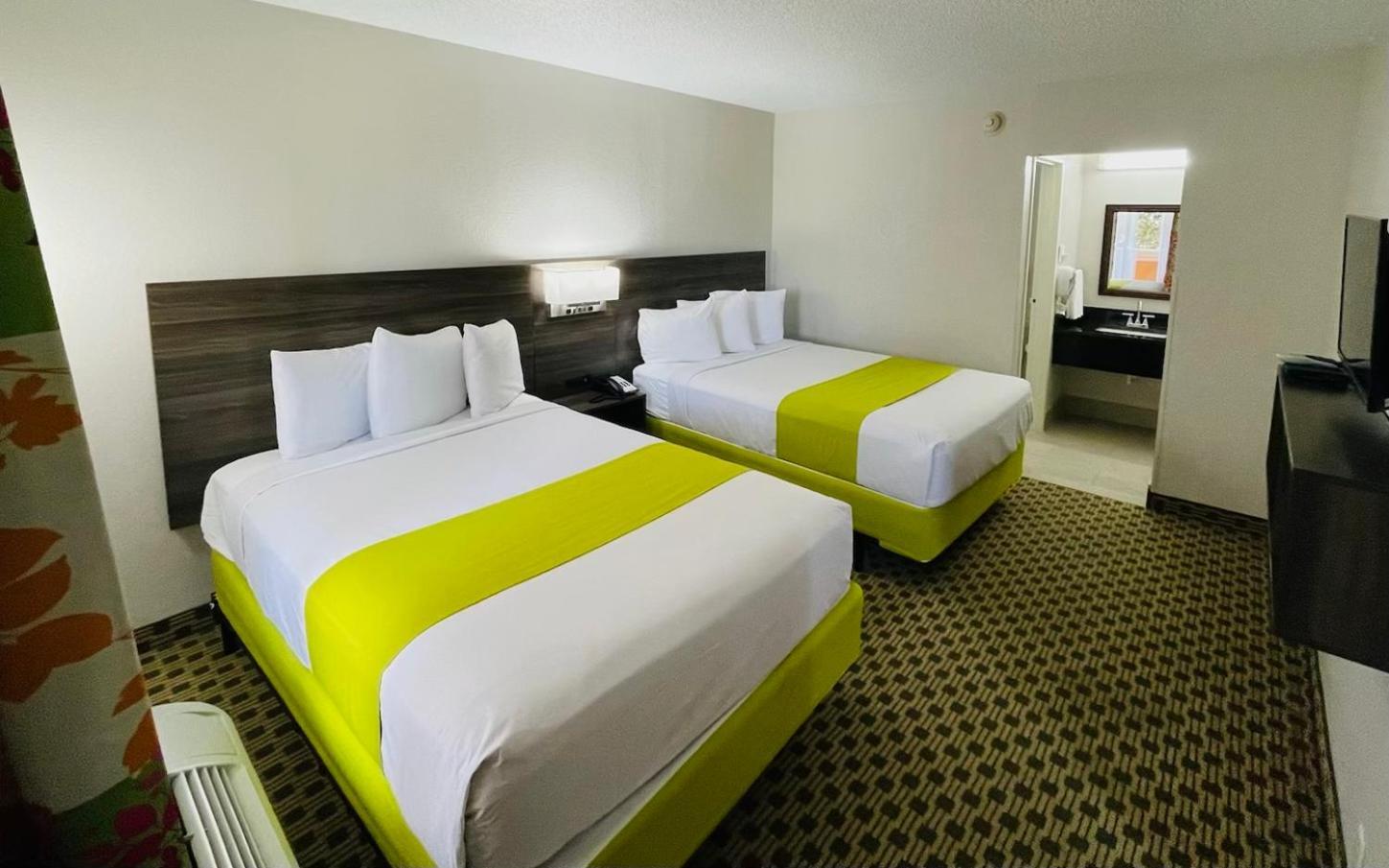 Days Inn By Wyndham Irving Grapevine Dfw Airport North Exterior photo